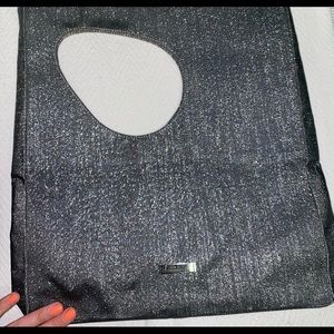 Women’s statement handbag